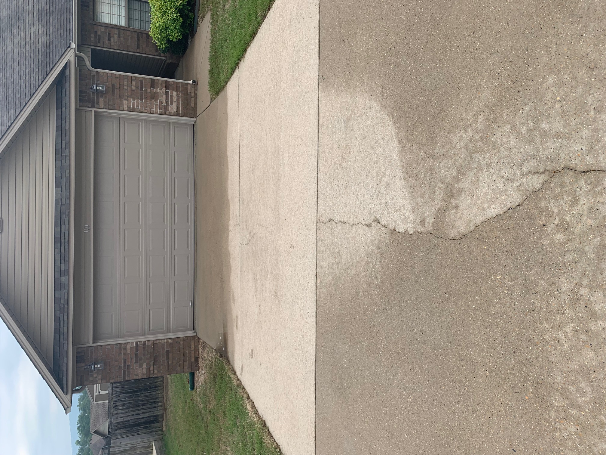 Professional Driveway Cleaning Services in Hot Springs, AR by Noble Exterior Washing